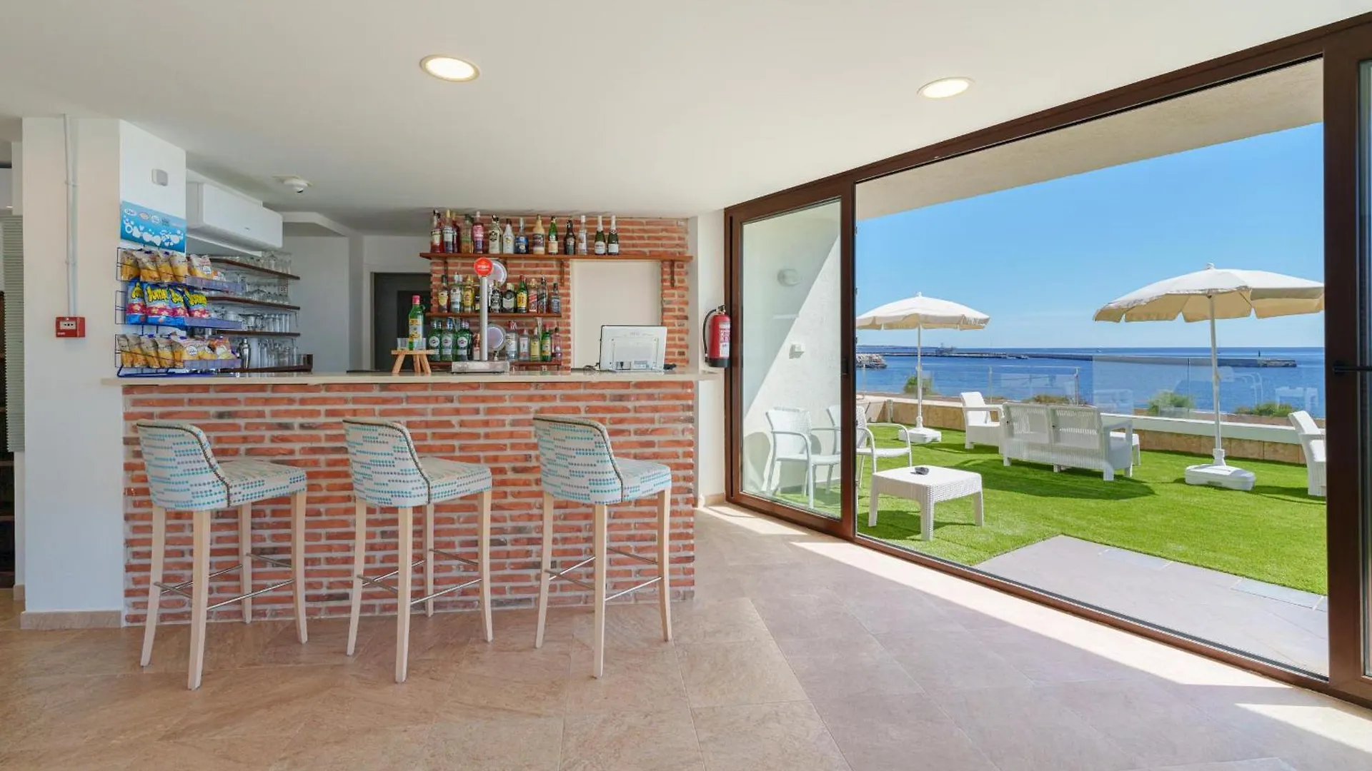 Aparthotel Ferrer Skyline Ciutadella  Ciutadella (Menorca)