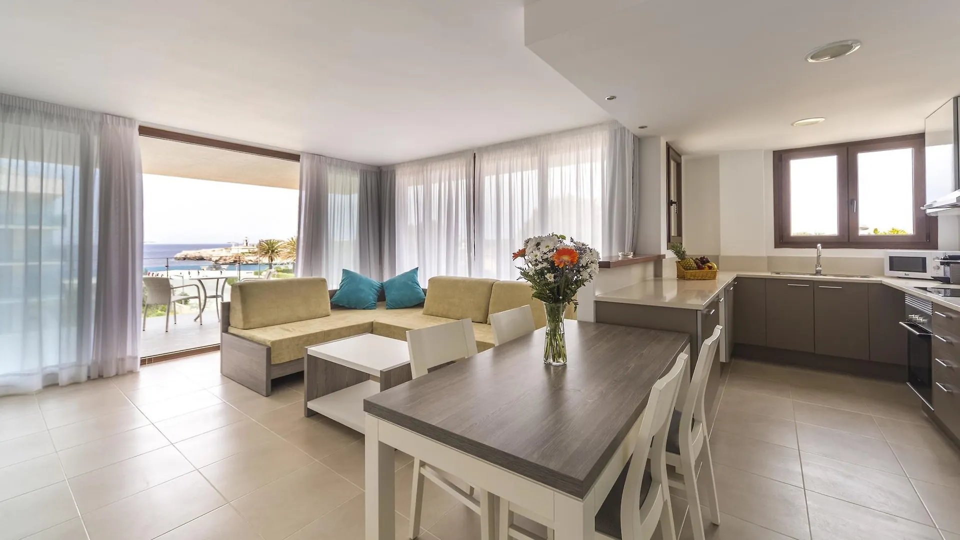 Aparthotel Ferrer Skyline Ciutadella