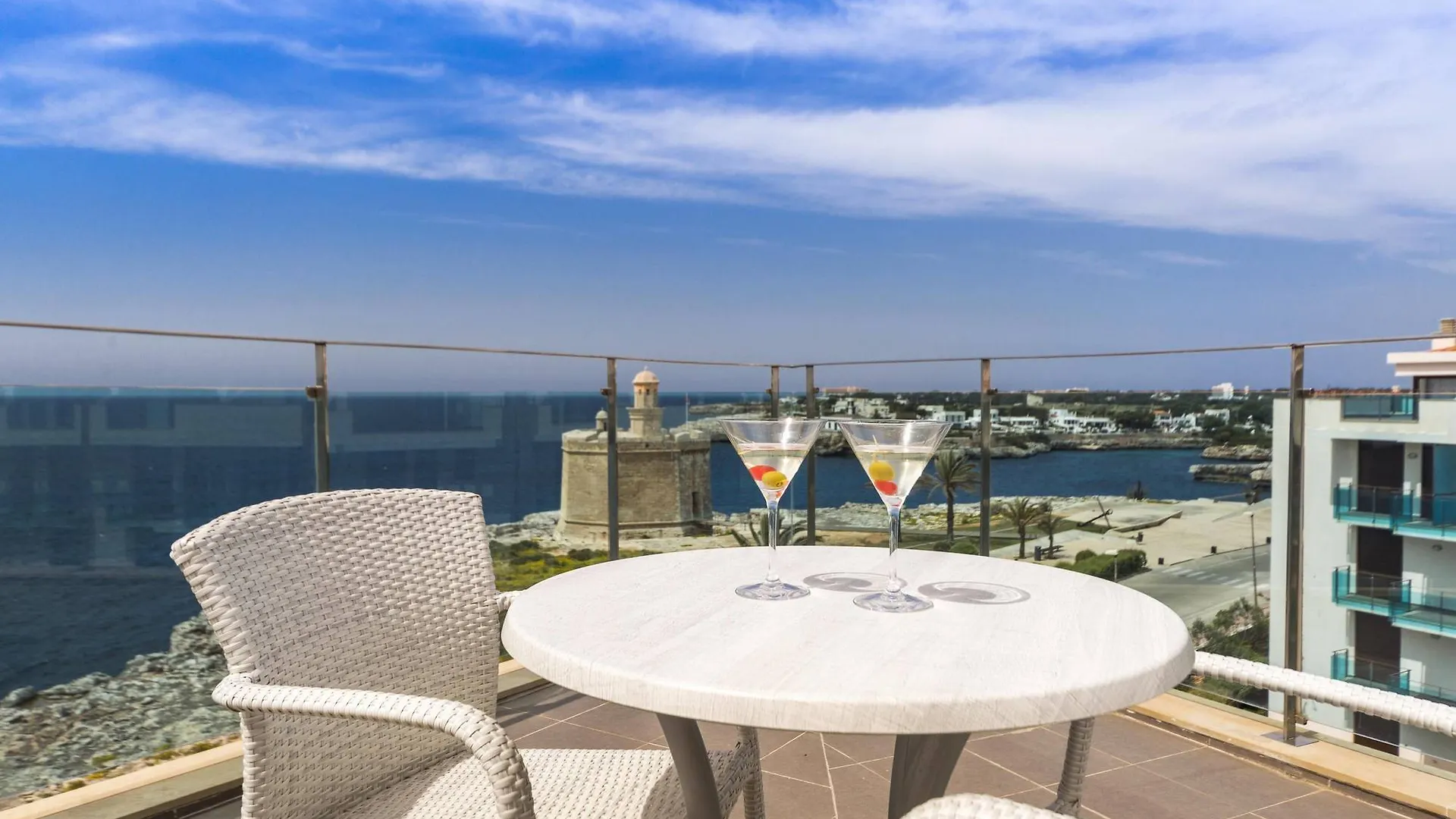 Aparthotel Ferrer Skyline Ciutadella  4*, Ciutadella (Menorca) Spanien